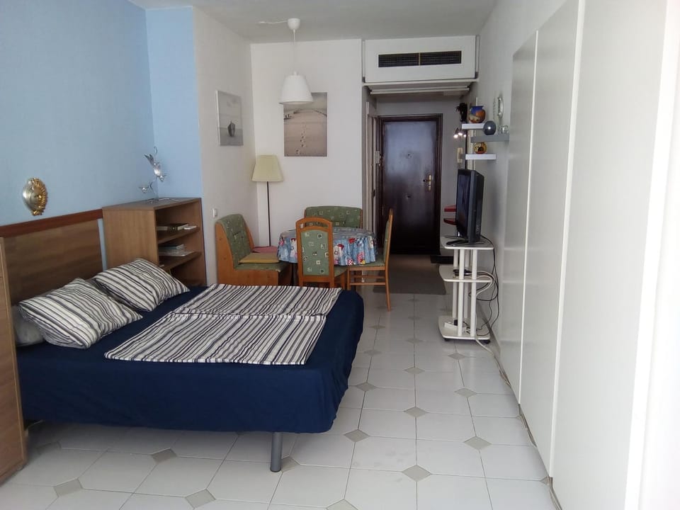 Living room, Bedroom, wardrobe
