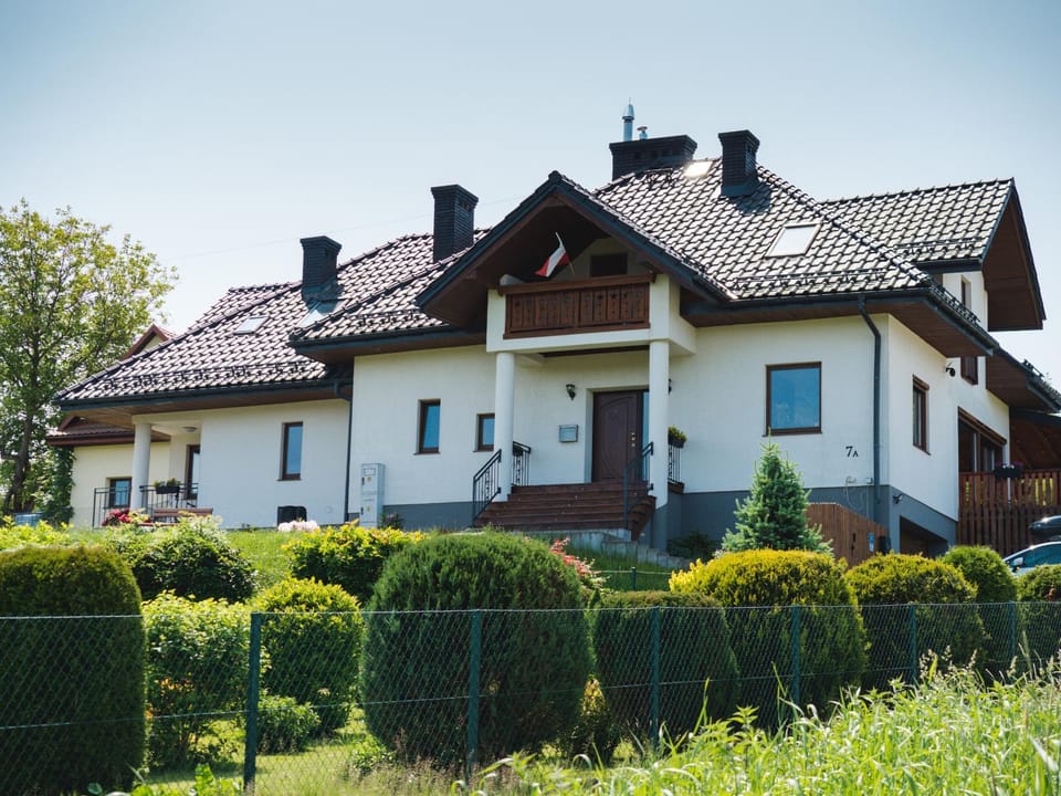 Property building, Garden, Garden view