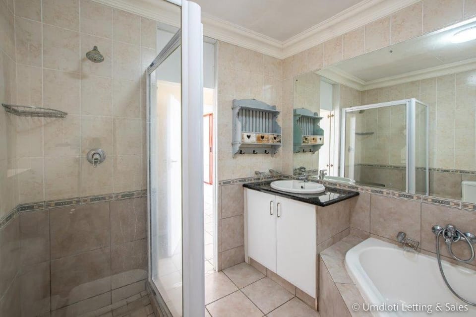 Shower, Bathroom, Bath, towels