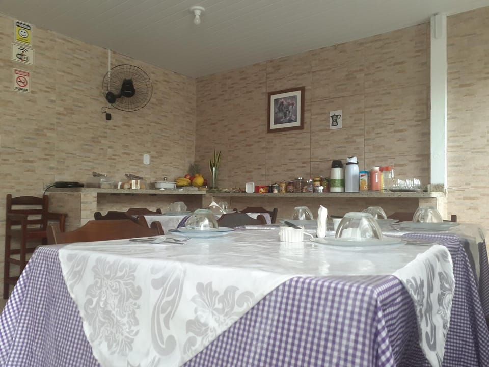Food and drinks, Dining area