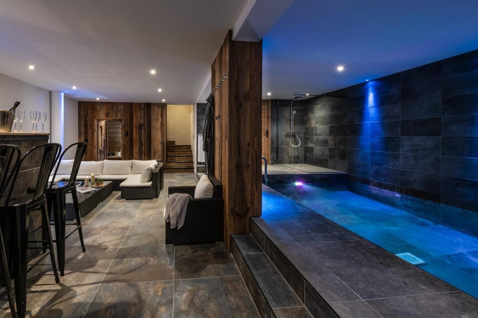 Lounge or bar, Swimming pool