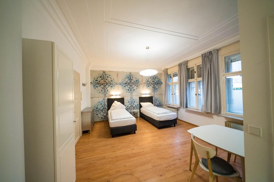 Seating area, Bedroom