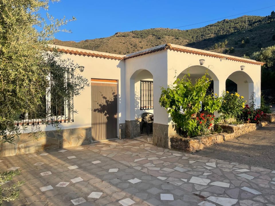 Casa Rural Los Caleros Chalet in La Alpujarra