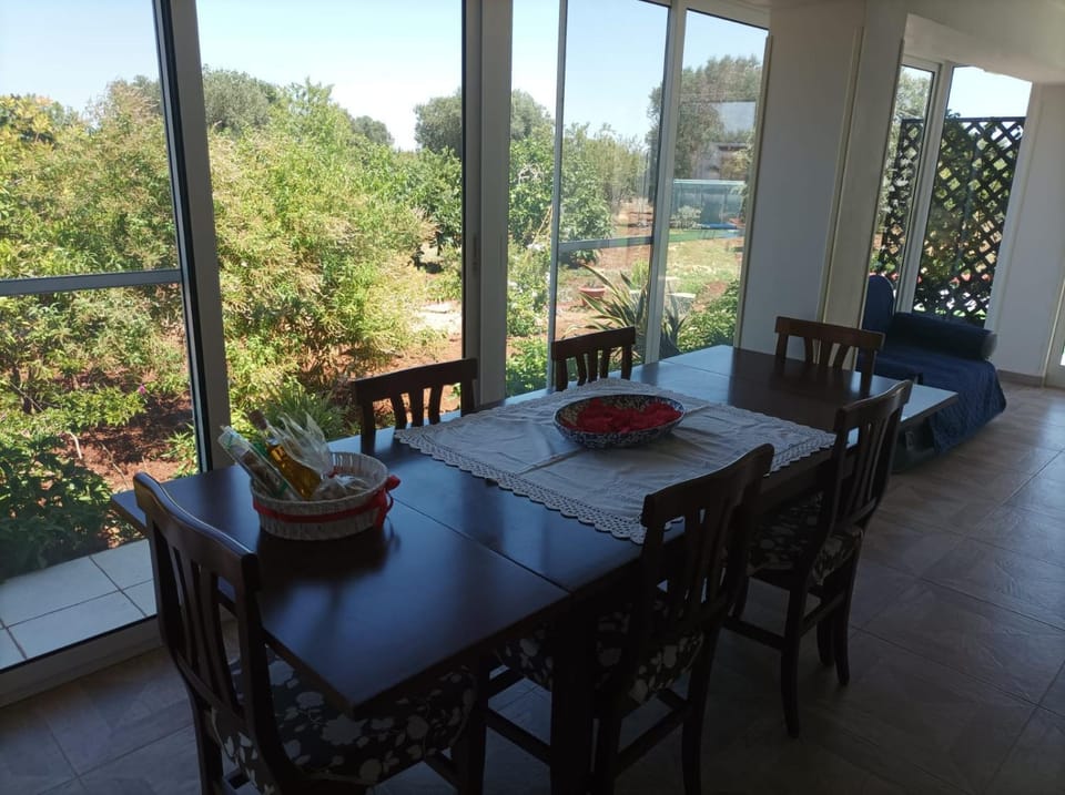 Dining area, Meals, Breakfast, Lunch