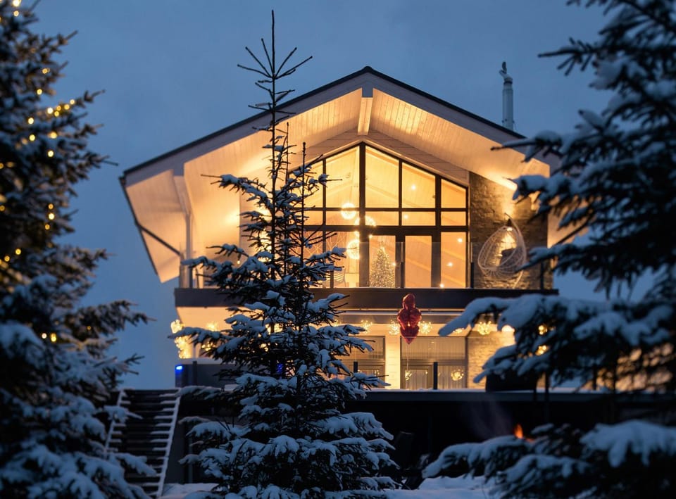 Property building, Winter