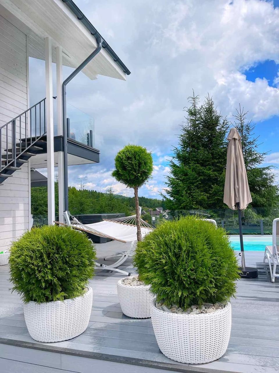 Balcony/Terrace, Pool view, Swimming pool