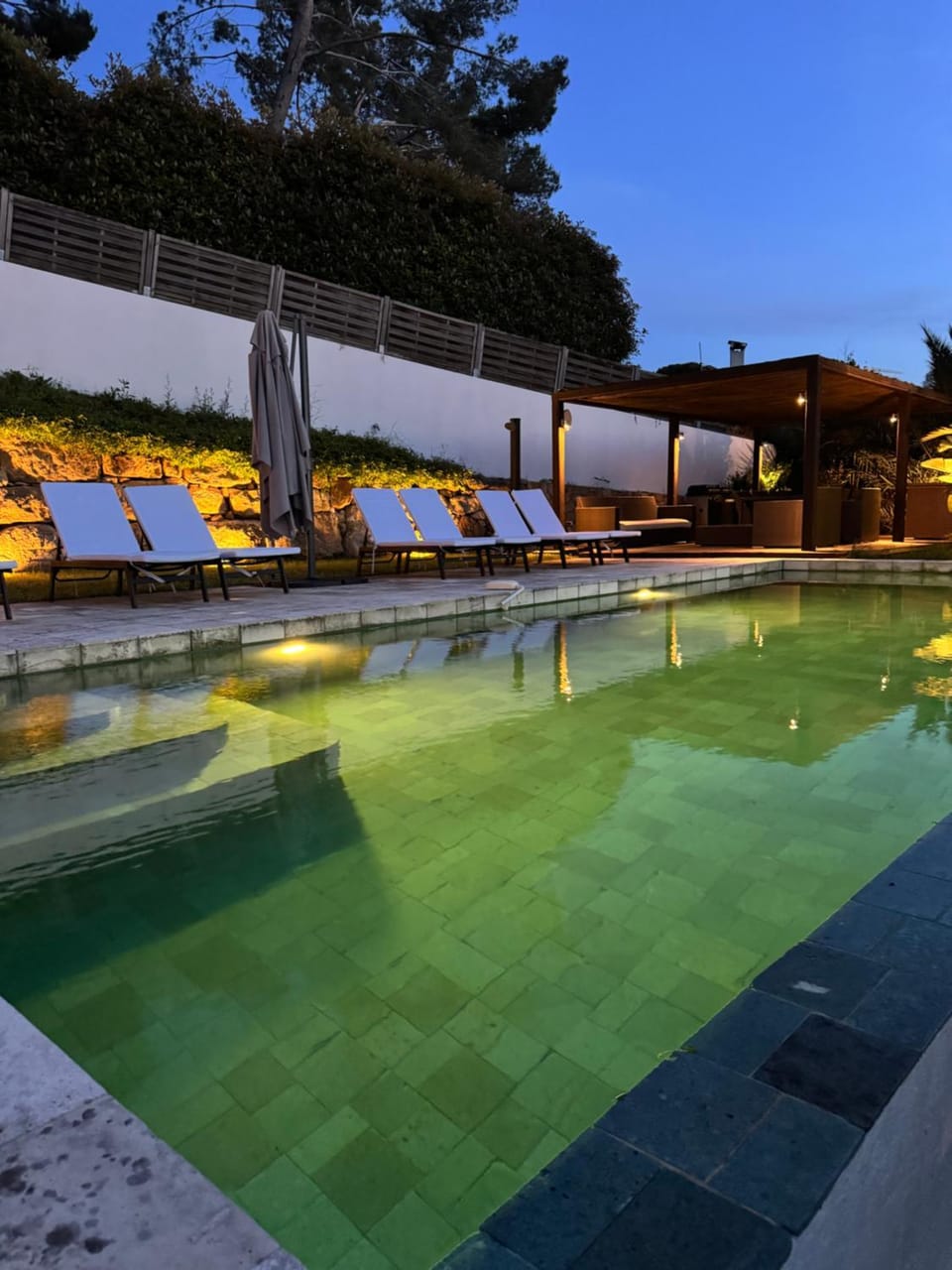 9m of center, Cannes high luxe Villa Mila 6bdrooms heated pool Sauna cinema fitness Villa in Mougins