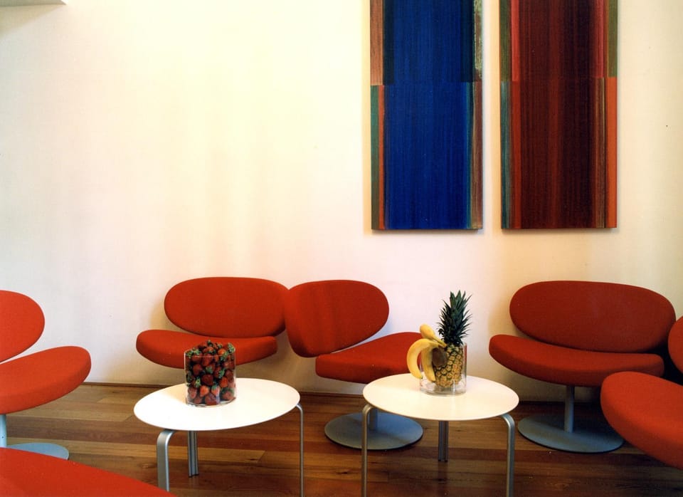 Communal lounge/ TV room