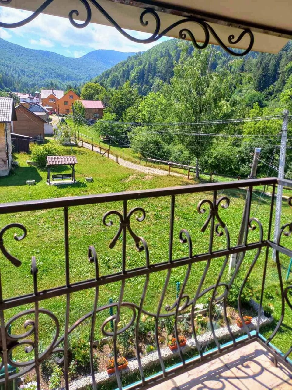 Day, Natural landscape, View (from property/room), Balcony/Terrace, Mountain view