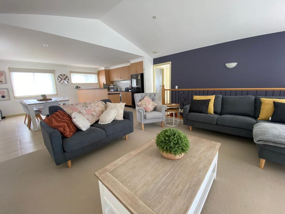 Perfect Location House in Inverloch