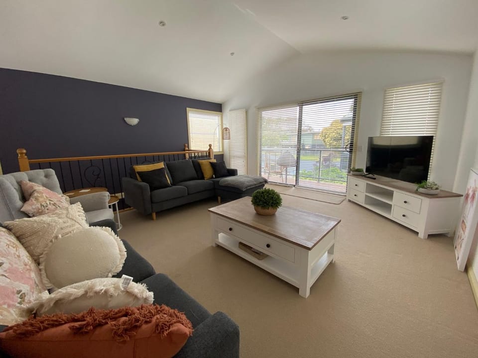 Perfect Location House in Inverloch