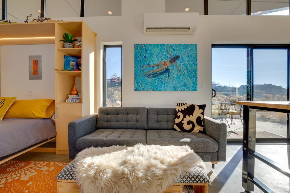 Luxe, Modern Studio w/ Sweeping City Views! Apartment in Boise