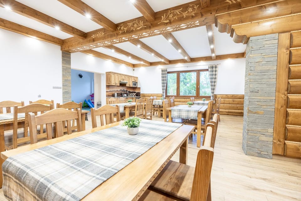 Kitchen or kitchenette, Communal kitchen, kitchen