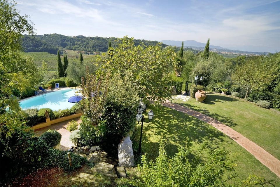 Garden, View (from property/room), Swimming pool
