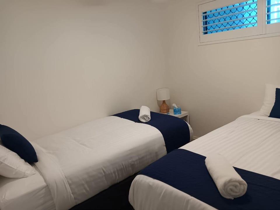 Oceanfront Ground Floor Apartment - Dwell 3 in Bargara Apartment in Bargara