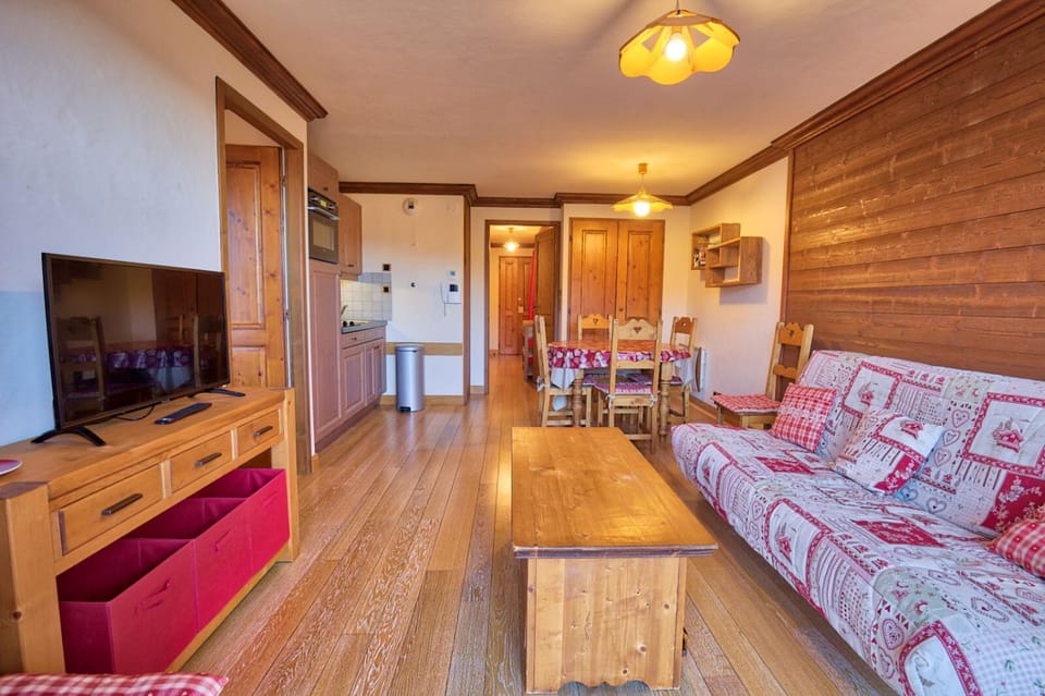 Résidence Les Logis De Bellecombe - Appartement de charme proche village, à côté des pistes MAE-2234 Apartment in Notre-Dame-de-Bellecombe