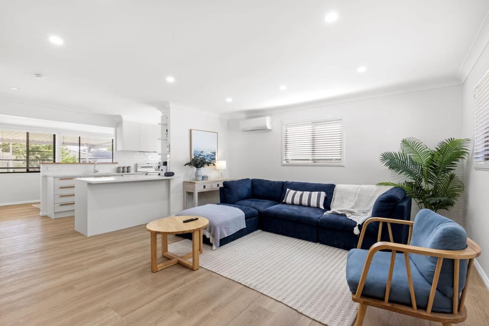 Indigo Pet Friendly 5 Mins Walk to Bay House in Callala Bay