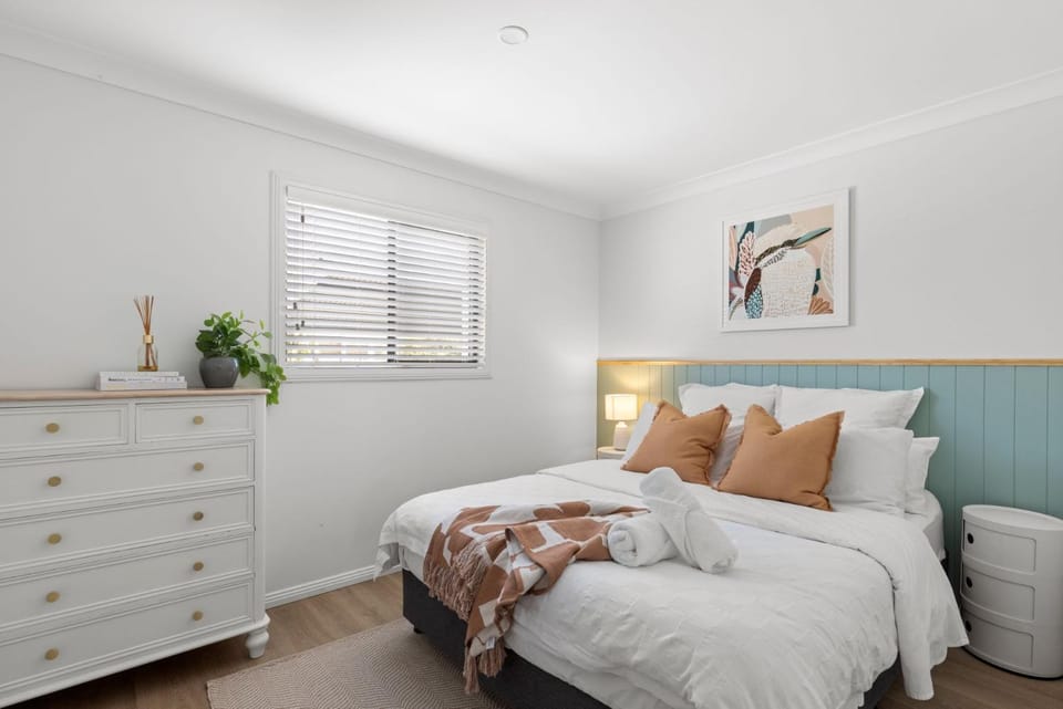 Indigo Pet Friendly 5 Mins Walk to Bay House in Callala Bay