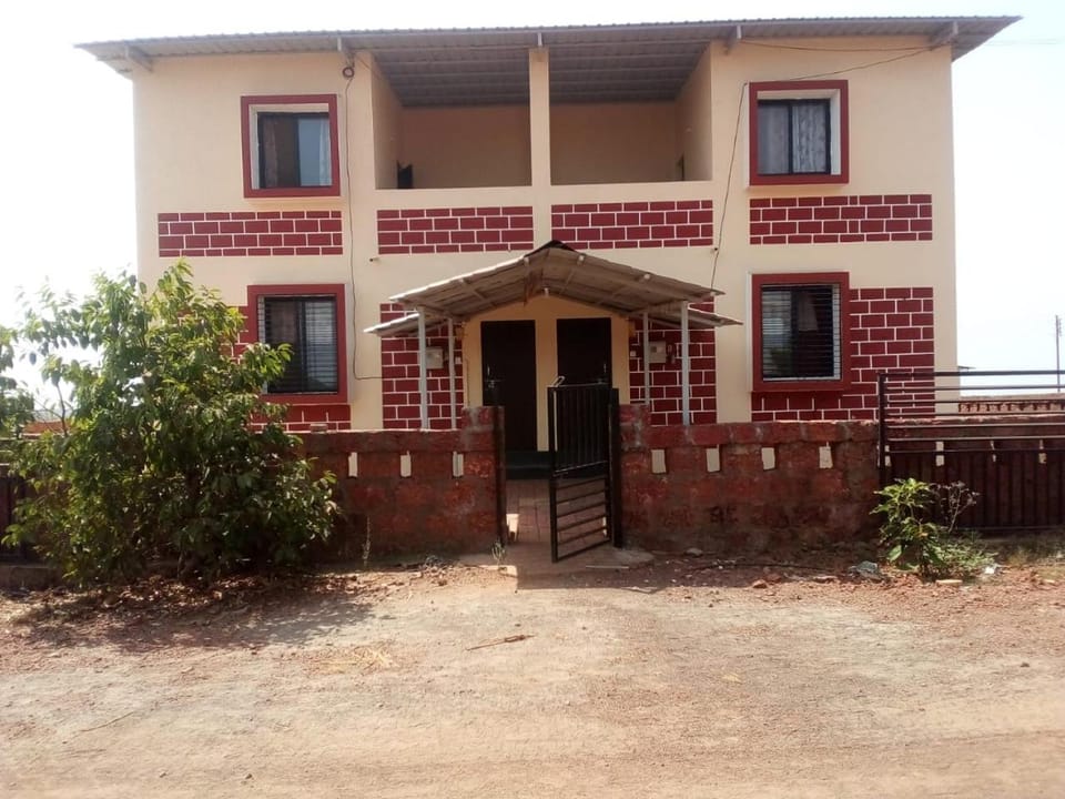 Snehabandh House in Maharashtra