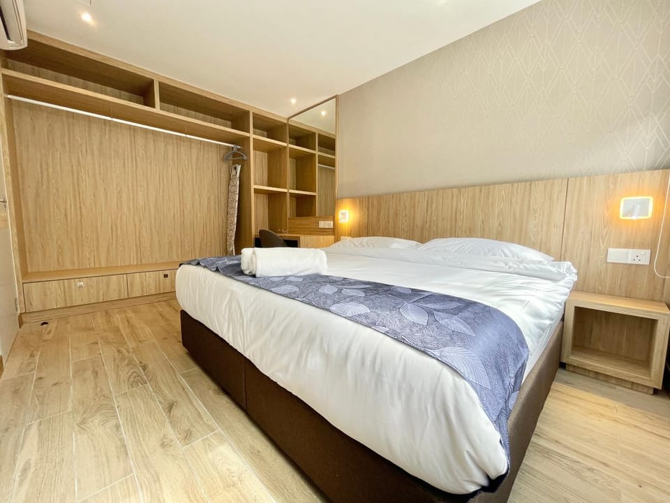 LV Modern Suite Langkawi by Zervin Bed and Breakfast in Kedah