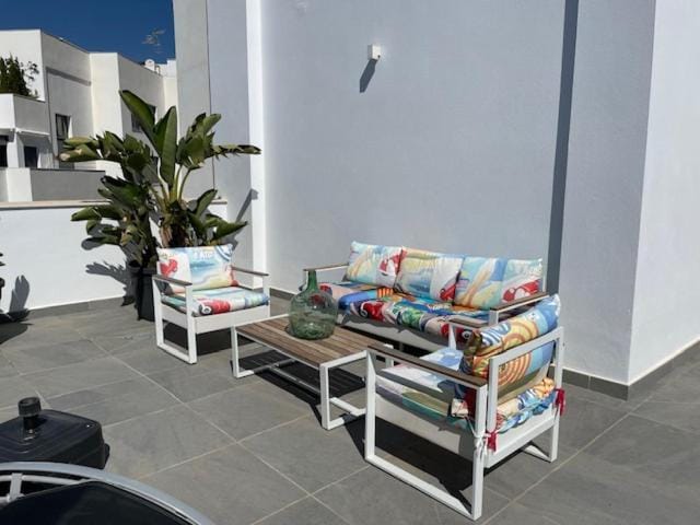 Sunny penthouse beach apartment with panoramic views Apartment in Costa Tropical