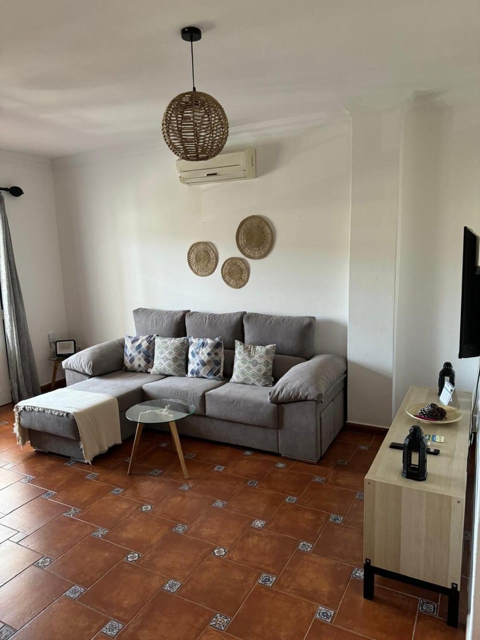 Casa Cueva de los Verdes Apartment in Punta Mujeres