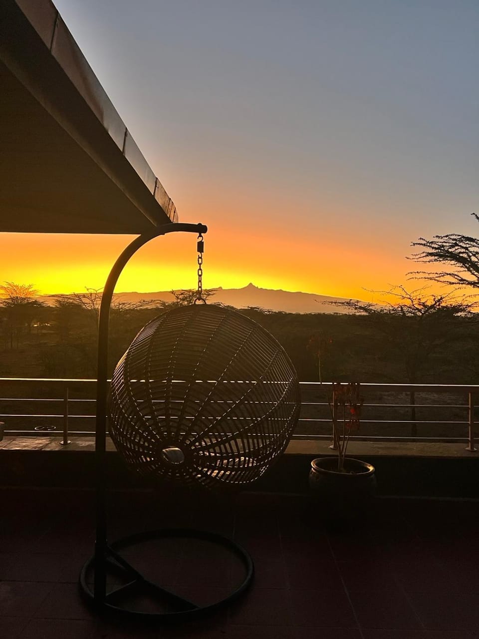 Natural landscape, View (from property/room), Balcony/Terrace, Sunrise