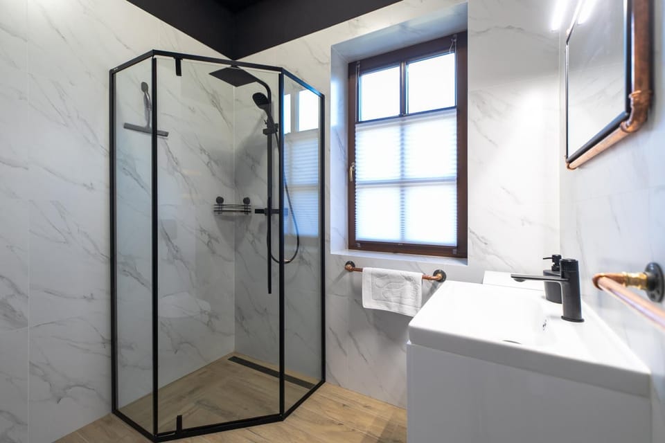 Apartament Liściasty 1 z tarasem - Dream Apart Apartment in Czechia