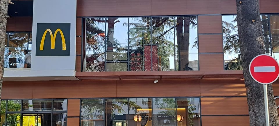 Restaurant/places to eat