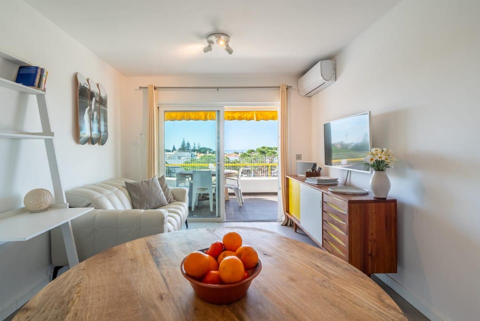 Albufeira Beach Apartment Apartment in Guia