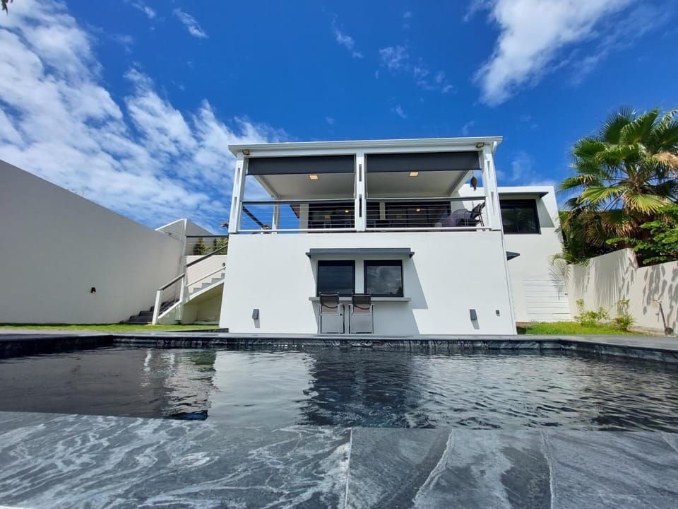 Property building, Pool view, Swimming pool