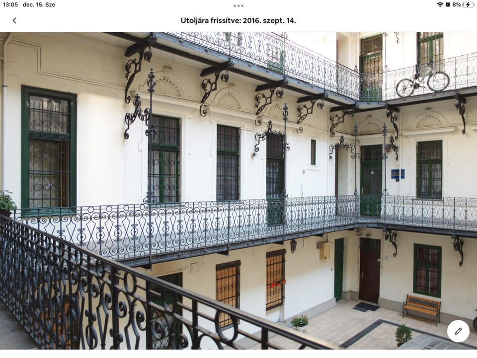 Property building, Balcony/Terrace