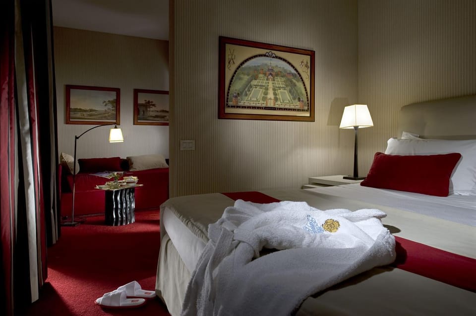 Bed, Coffee/tea facilities, Photo of the whole room, Bedroom
