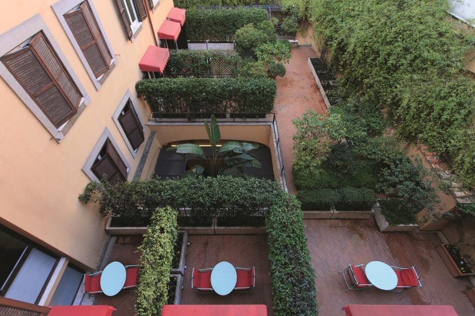 Balcony/Terrace, Garden view