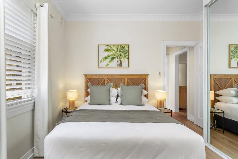 Spacious 2-Bed Apartment in the heart of Manly Apartment in Manly