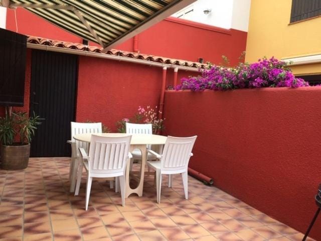 Appartement T3 Rez de chaussé - 300 m plage - Parking Privé 4CL55 Apartment in Le Barcarès