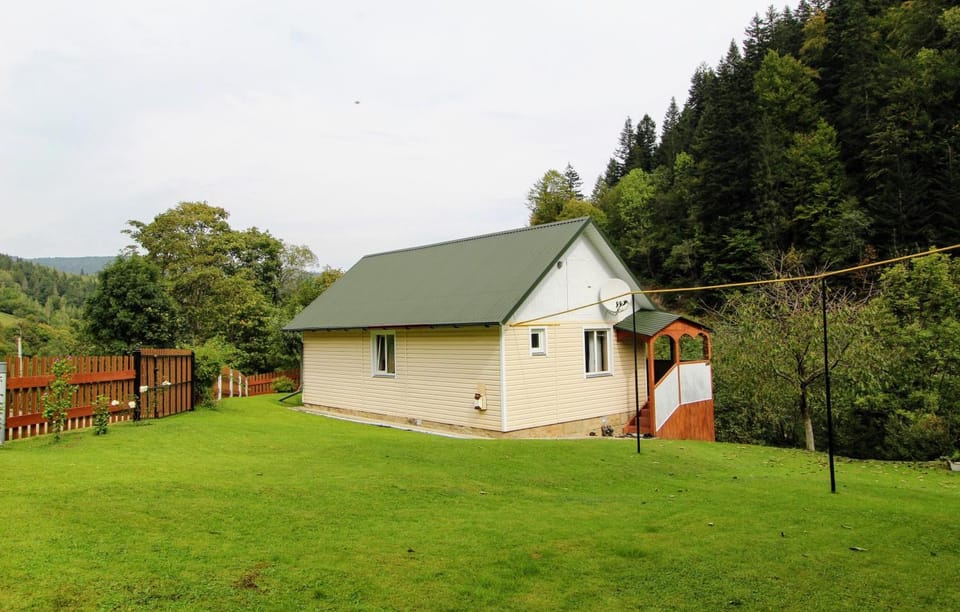 Property building, Natural landscape