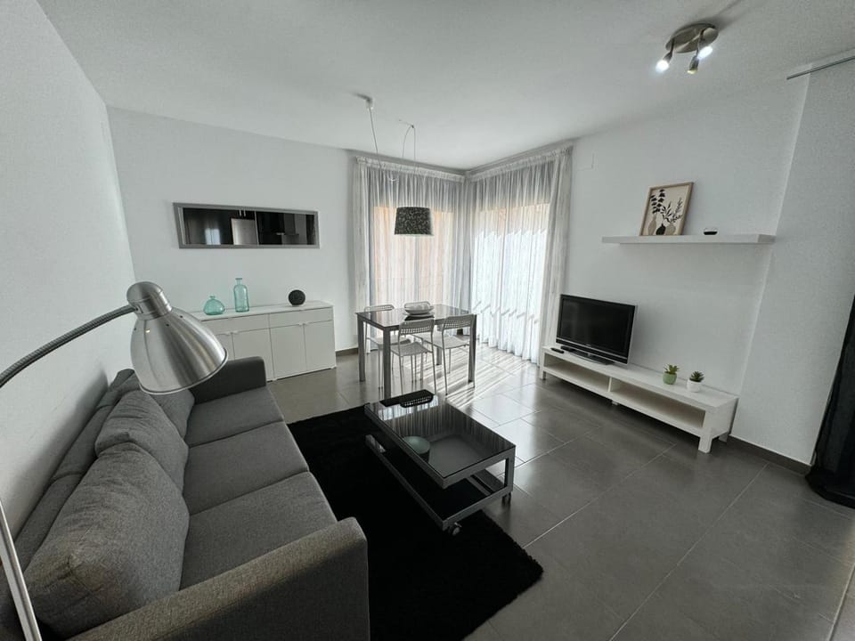 TV and multimedia, Living room, Dining area