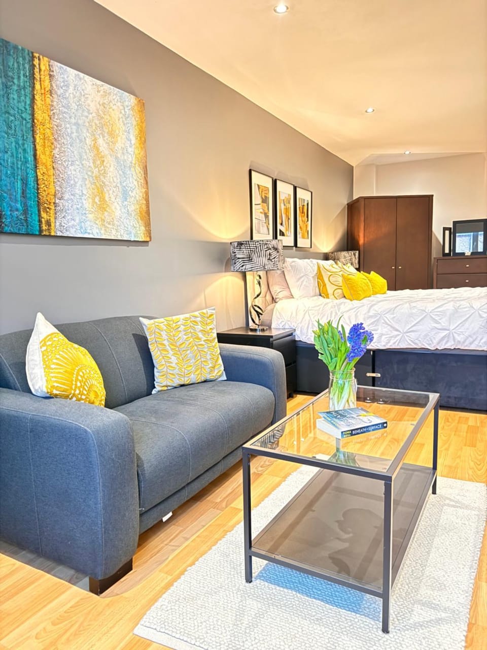 Lounge or bar