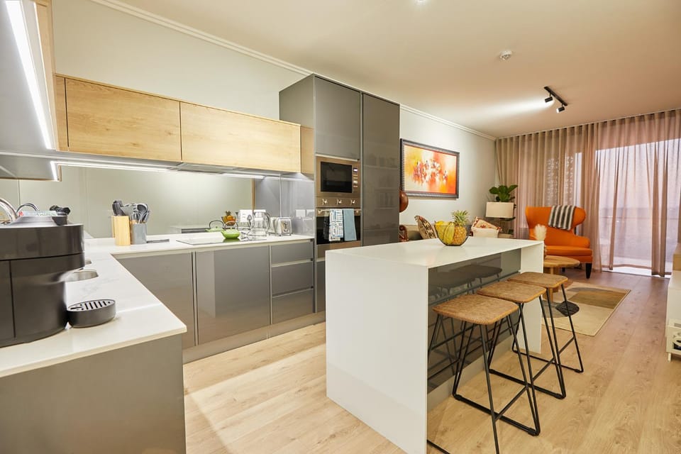 Aburi at Ellipse Waterfall Apartment in Sandton