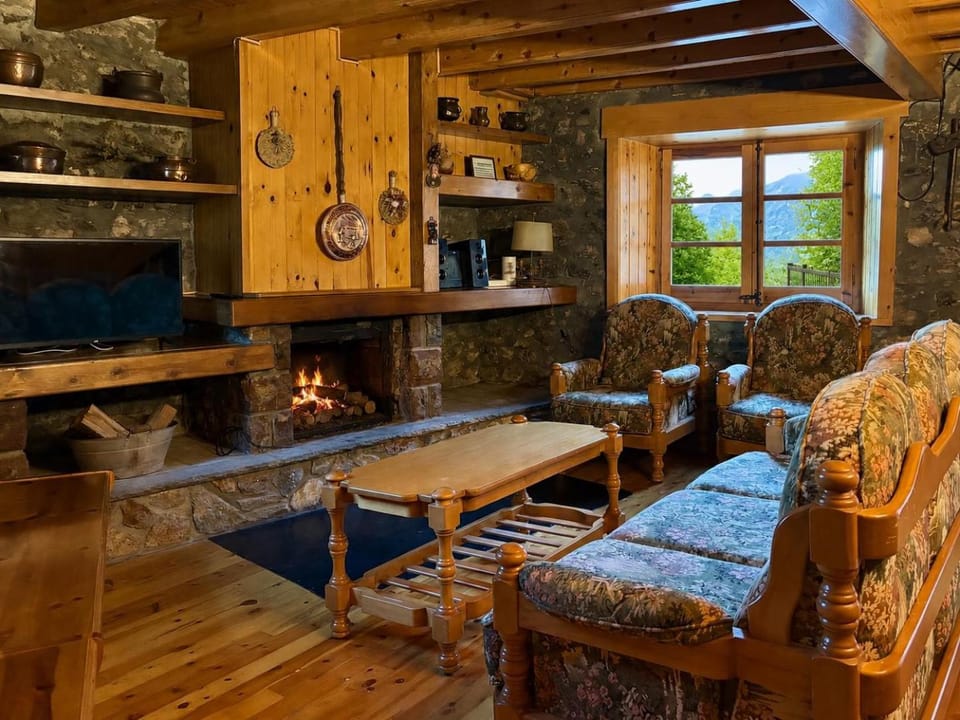 Cal Ferrer del Querforadat Chalet in Berguedà
