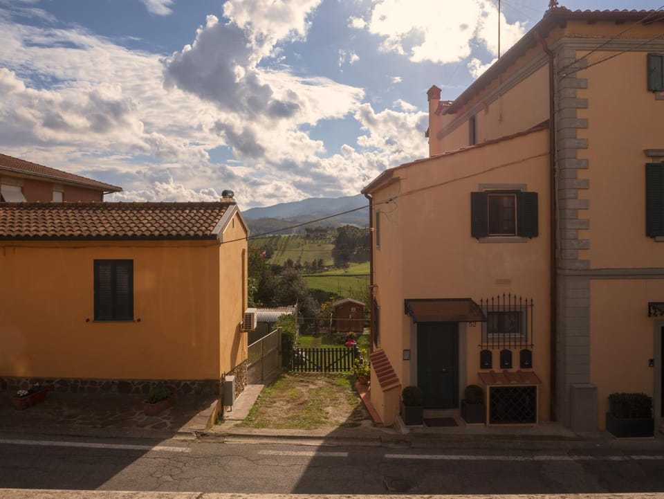 Neighbourhood