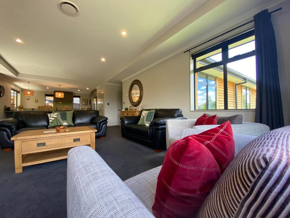 3 Oakview Close House in Hanmer Springs