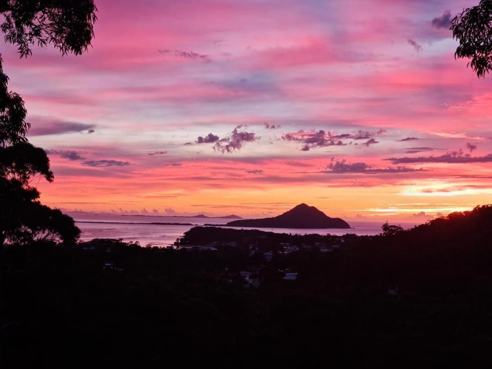 Grandview - Luxurious Entertainer with Spectacular Views House in Corlette