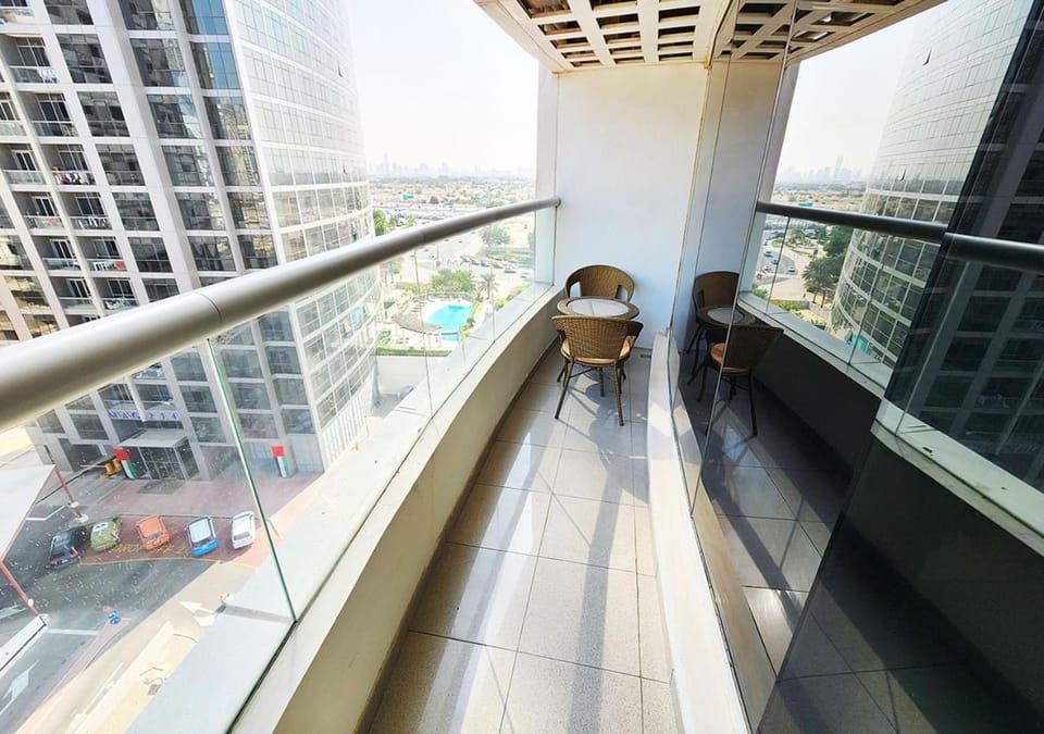 View (from property/room), Balcony/Terrace, Seating area