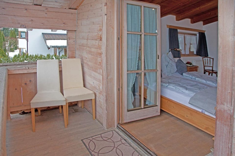 Balcony/Terrace, Photo of the whole room