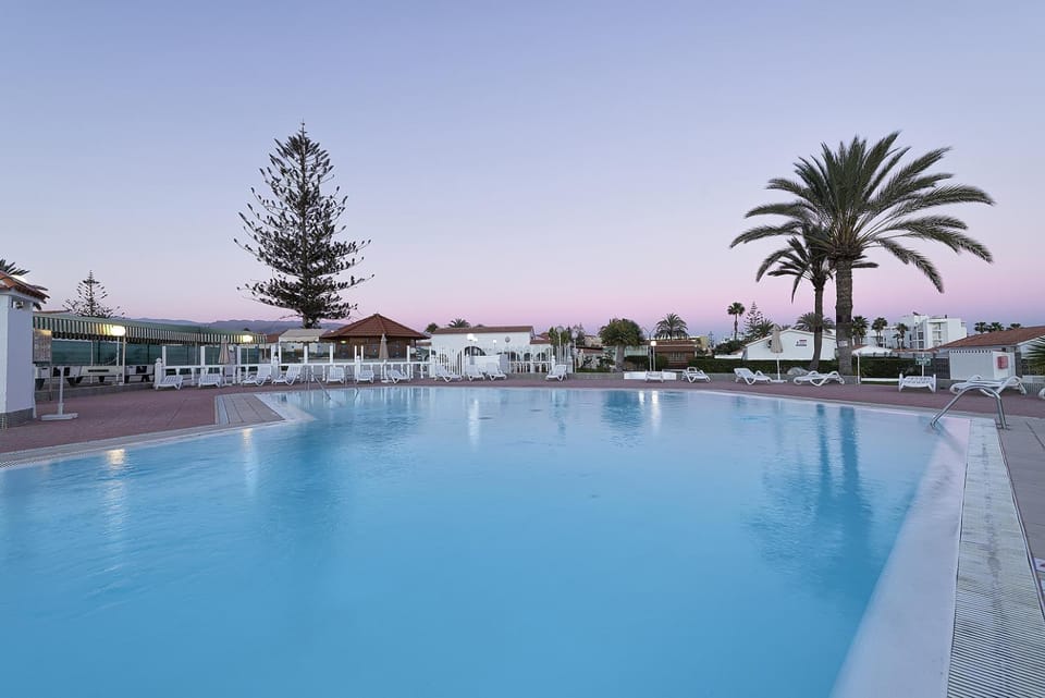 Swimming pool, Sunrise, Sunset
