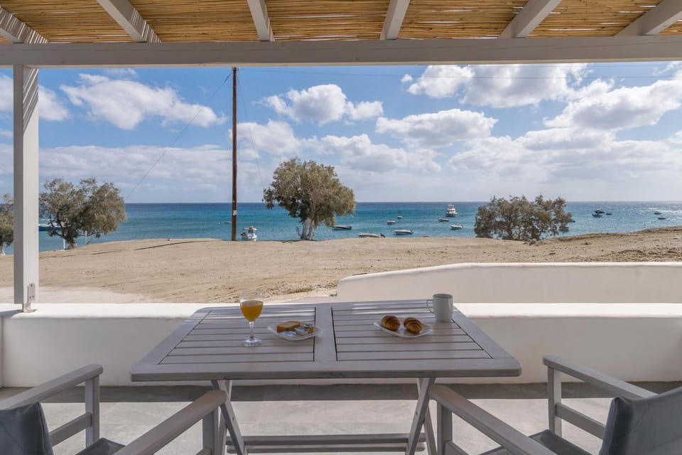 Natural landscape, Balcony/Terrace, Beach, Sea view