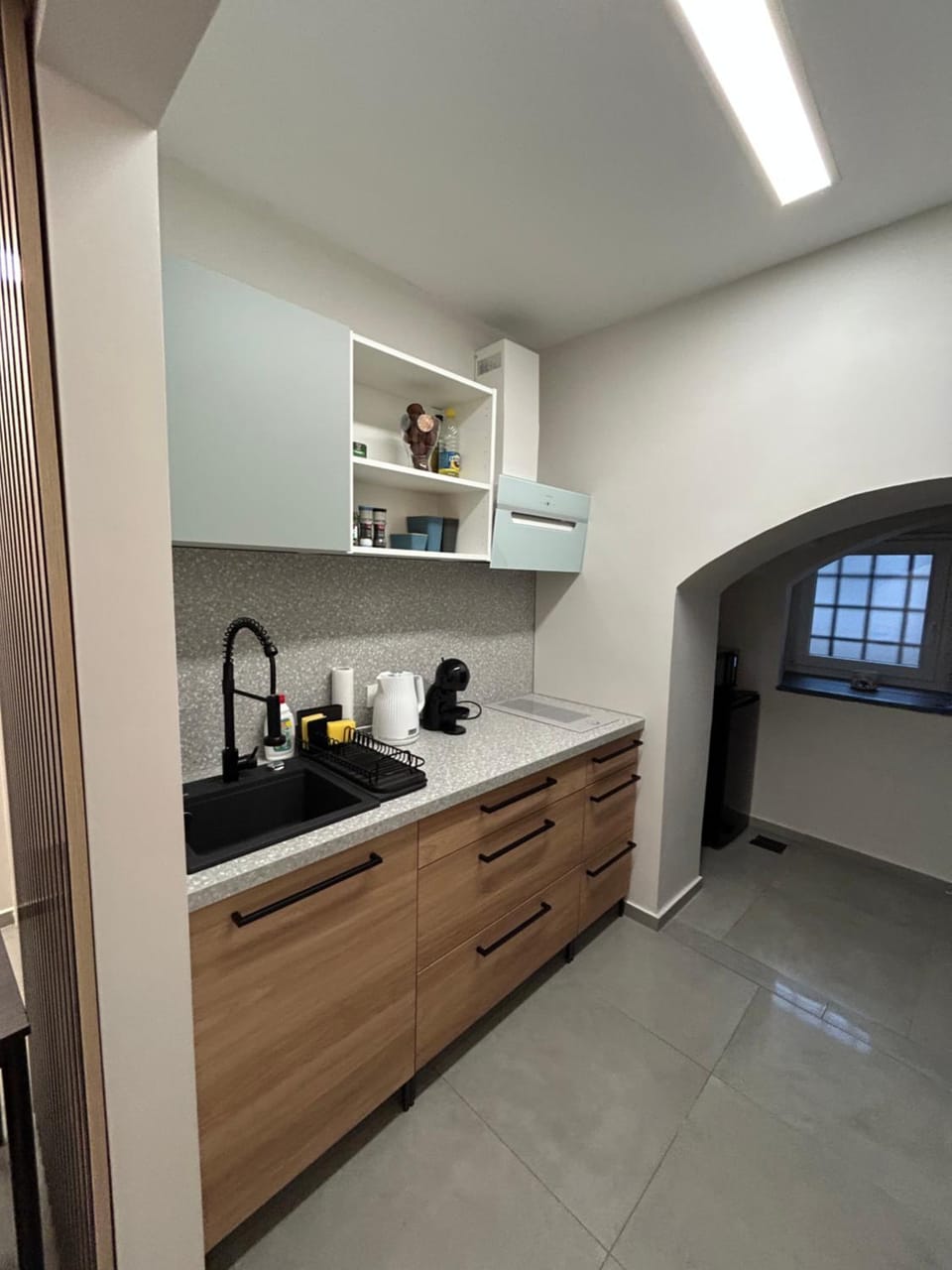 Kitchen or kitchenette, stove, kitchen