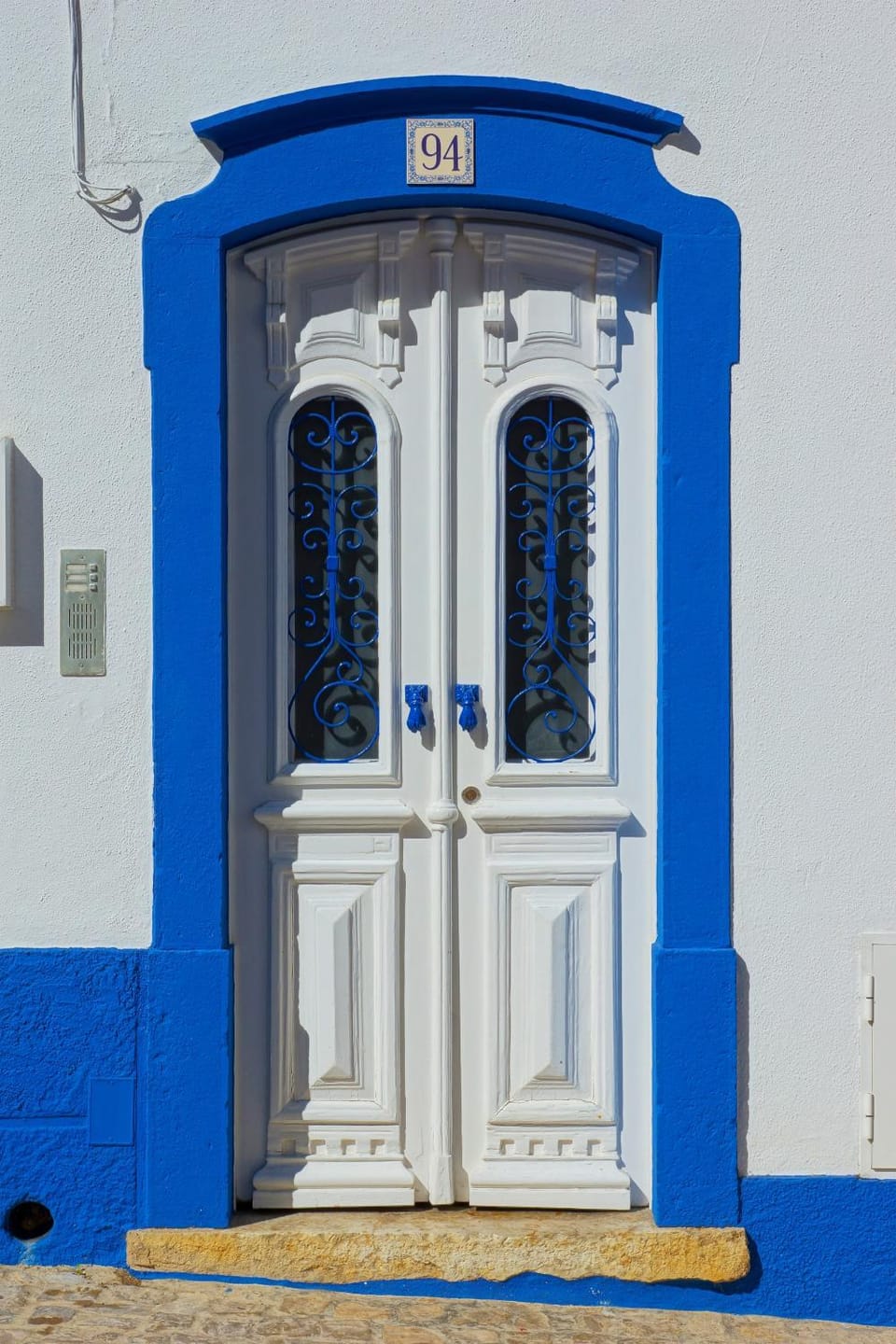 Facade/entrance, Day